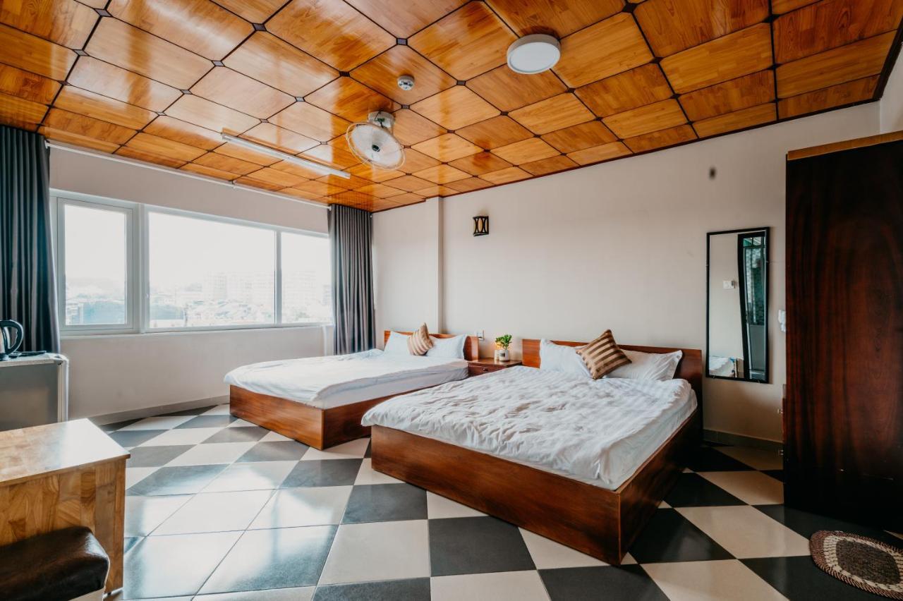 Hotel Le Phuong Dalat Esterno foto