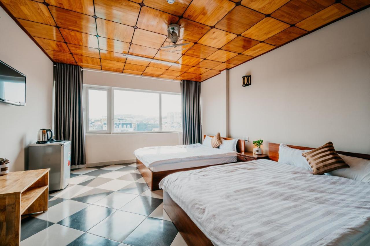 Hotel Le Phuong Dalat Esterno foto