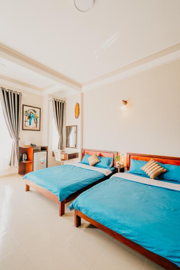 Hotel Le Phuong Dalat Esterno foto