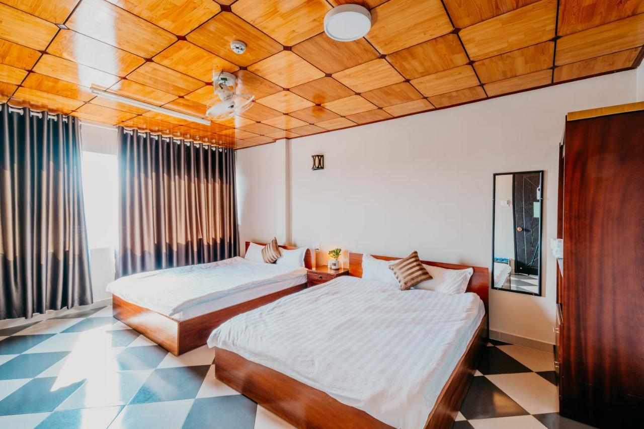 Hotel Le Phuong Dalat Esterno foto