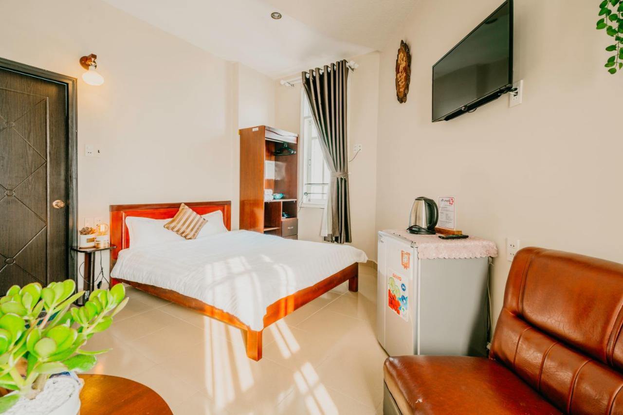 Hotel Le Phuong Dalat Esterno foto